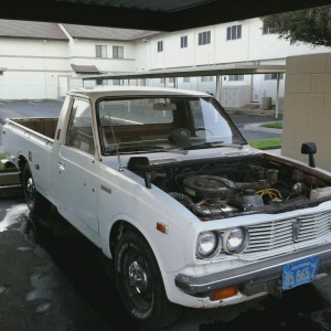 1975 hilux pickup RN28