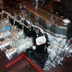2.6L Stroker with Dual Mikuni Solex 50's and 150 shot of NOS