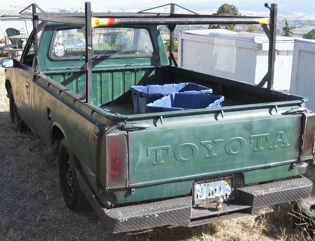 1973 Hilux RN27 "Green Rat Rod"
