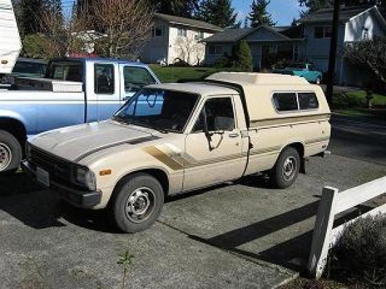 1982_Toyota_LB_SR5