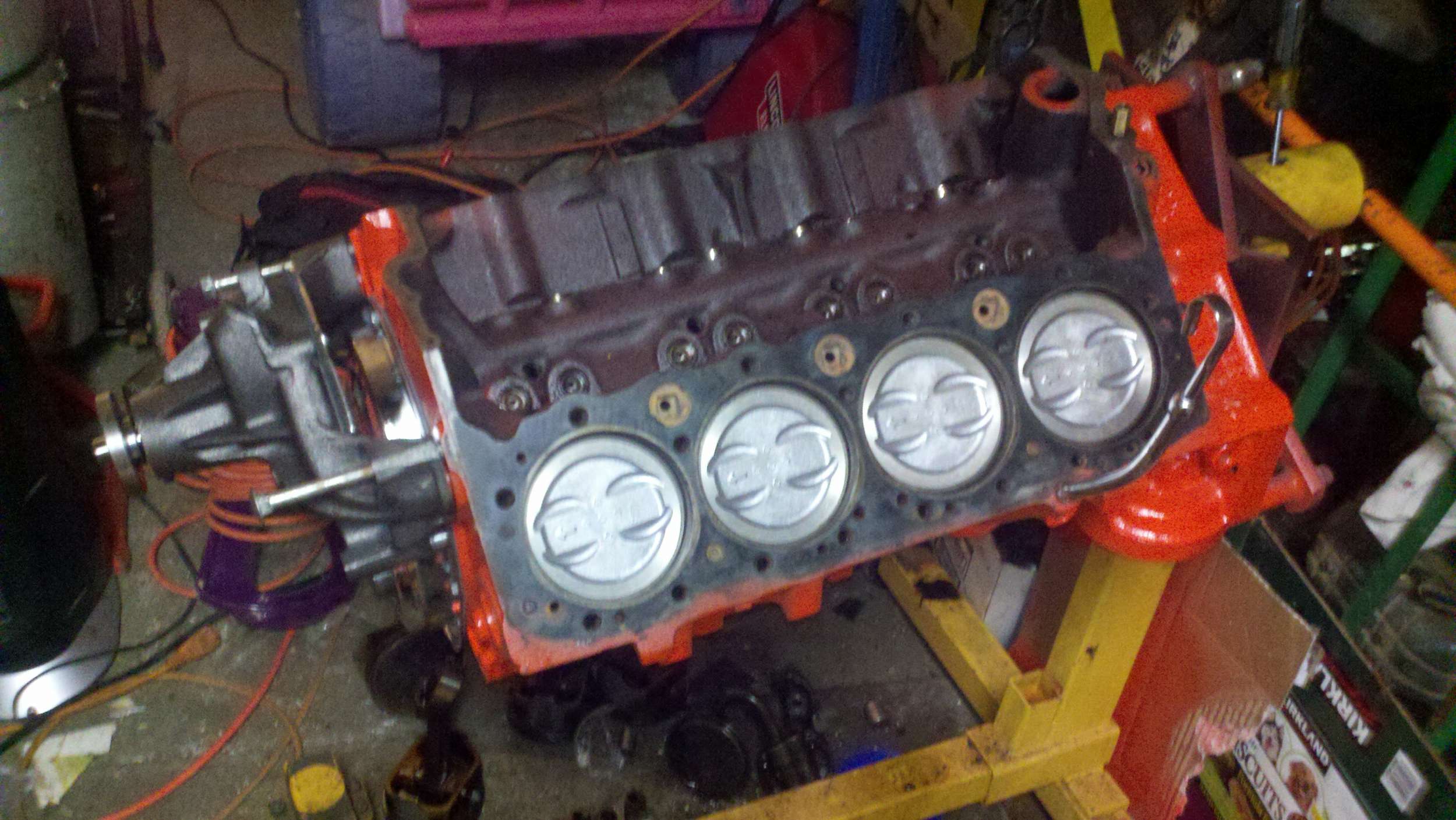 73 hilux semi