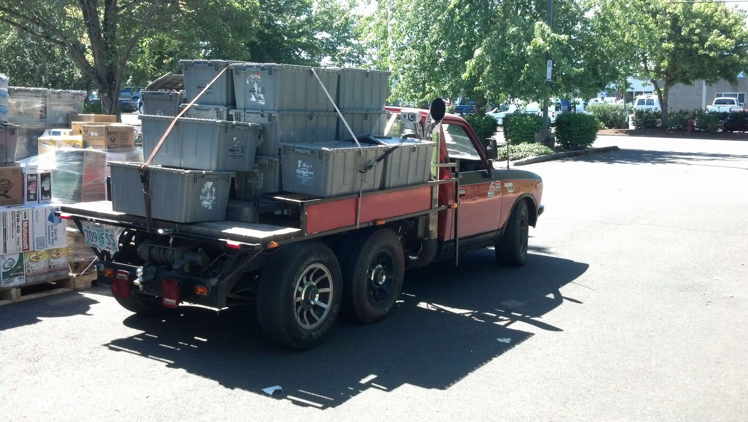 73 hilux semi