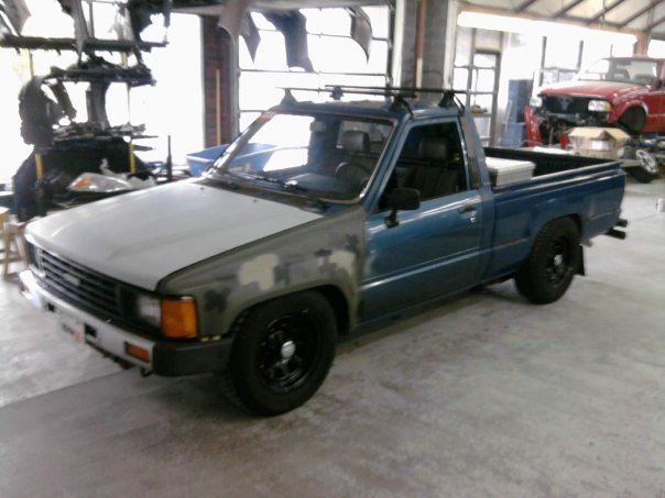 86 toyota 2wd,dd
