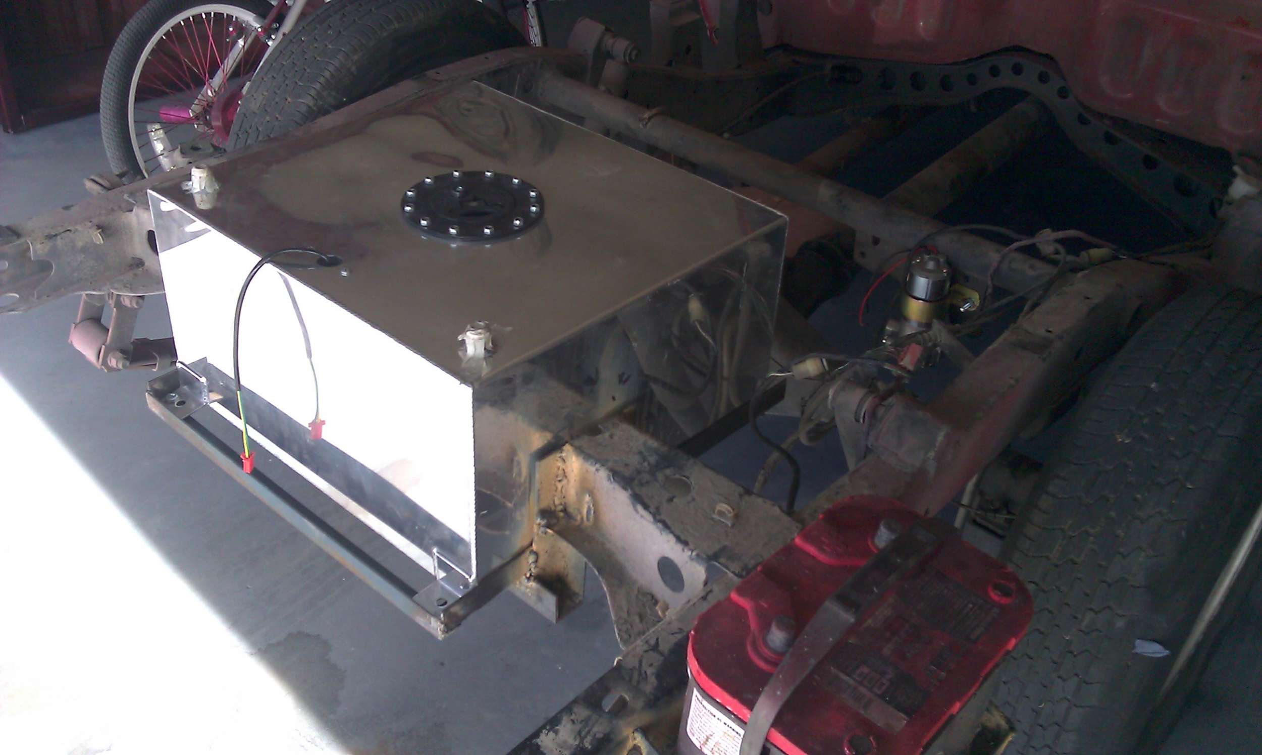 another view as well as fuel pump mounted