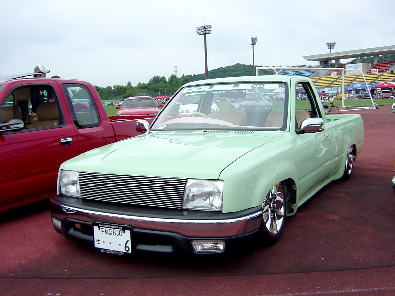cool old yotas