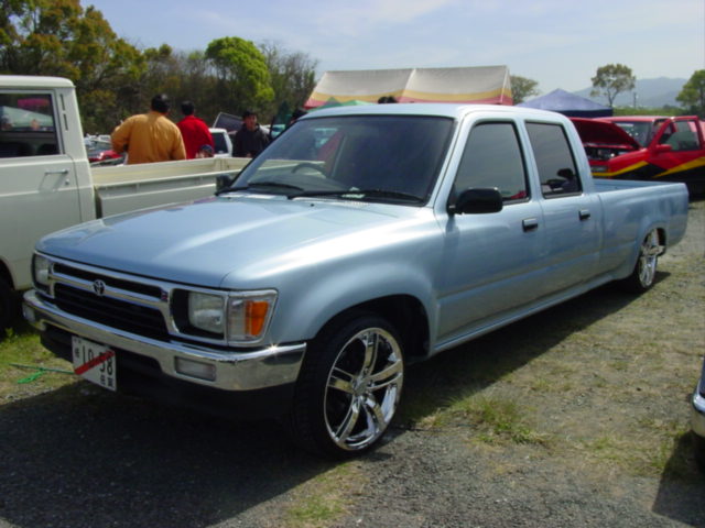 cool old yotas