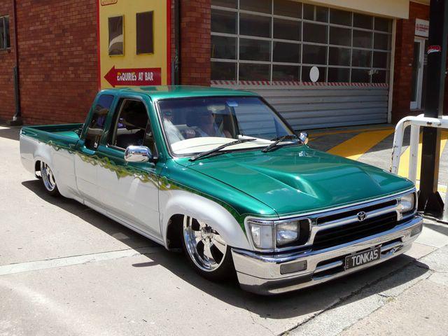 hilux24
