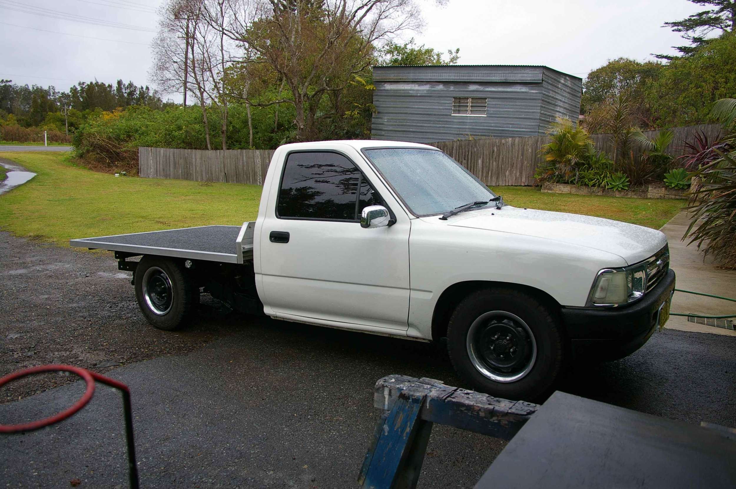 justin's(cooper22r)hilux