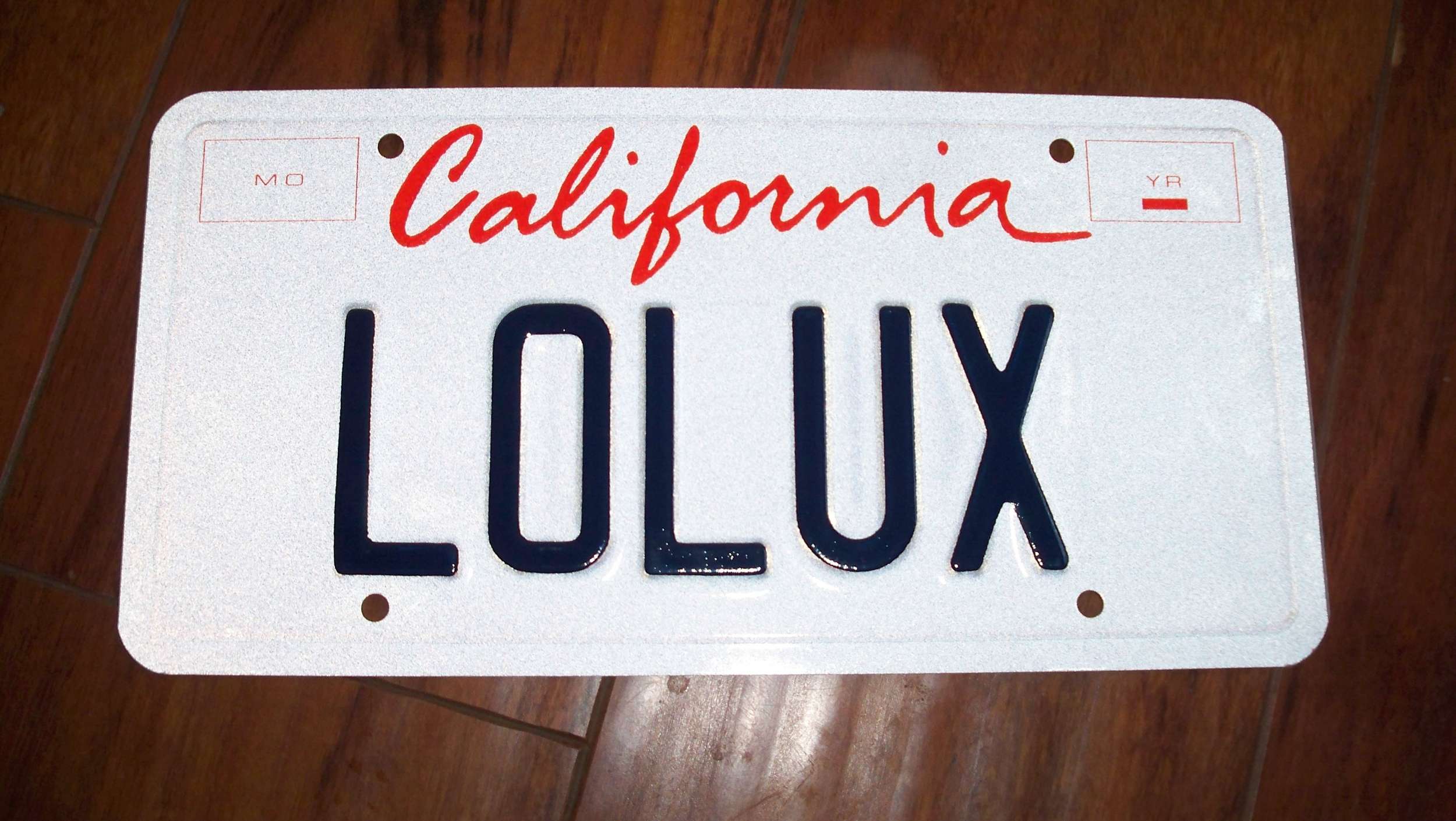 lolux