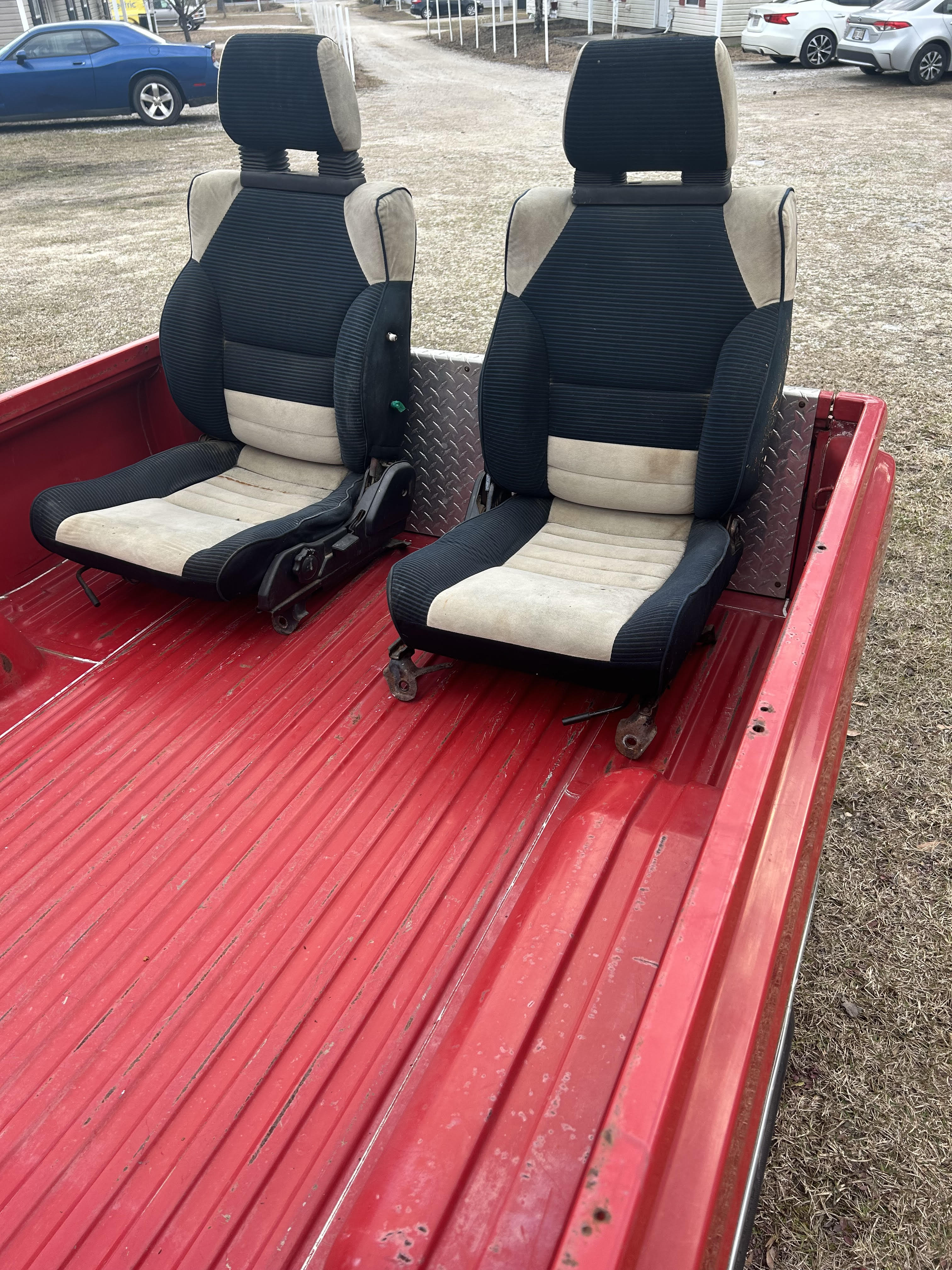 SEATS